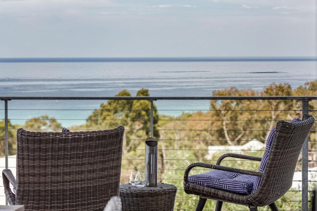 Eagle Bay House | Casa del Mar