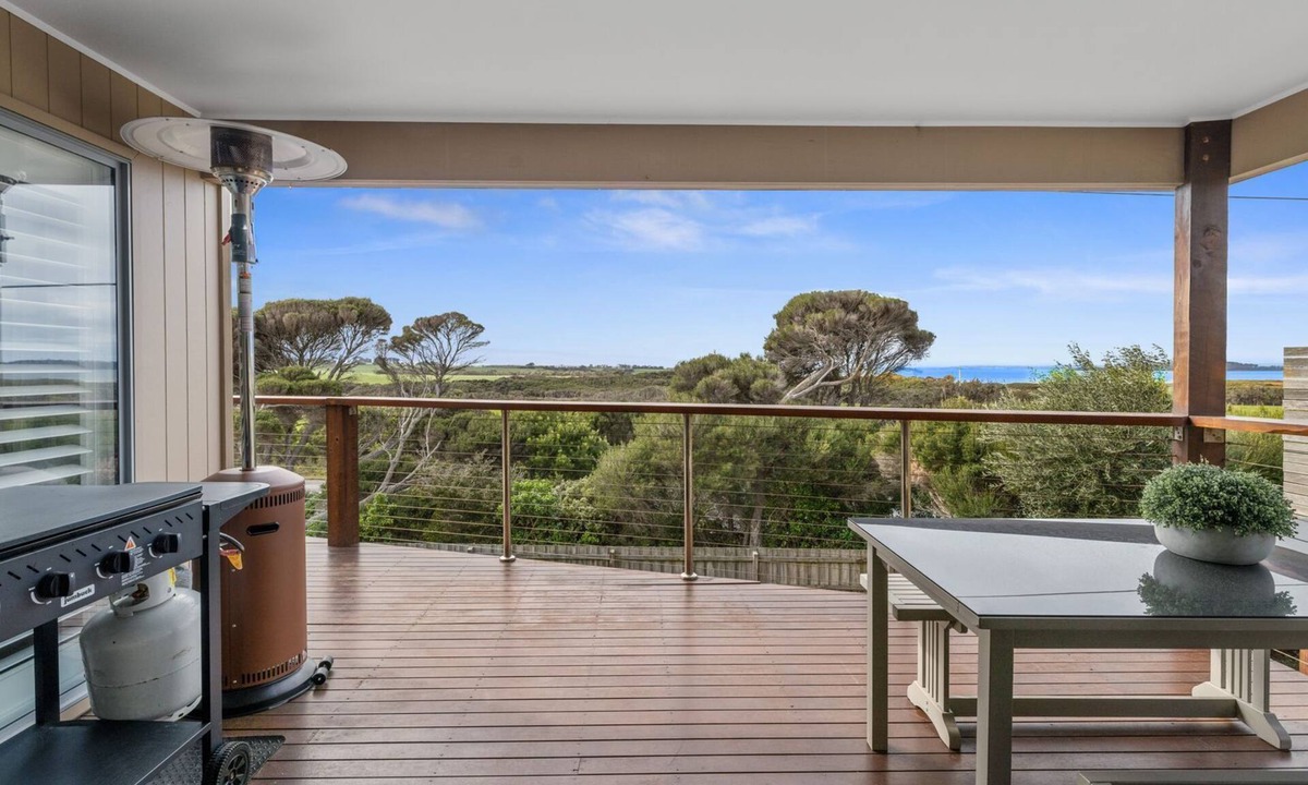 Surf Beach House | Casa del Mar Phillip Island Ocean Views