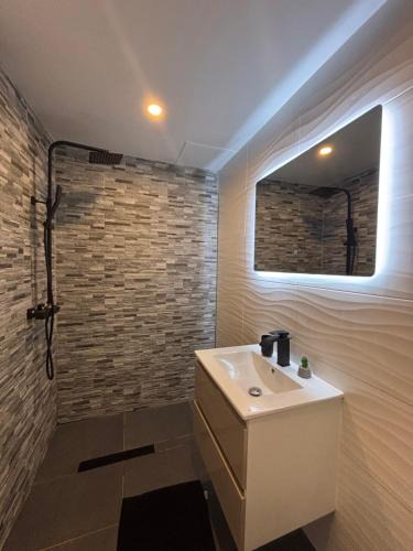 Kourou Apartment | Casa Nalya
