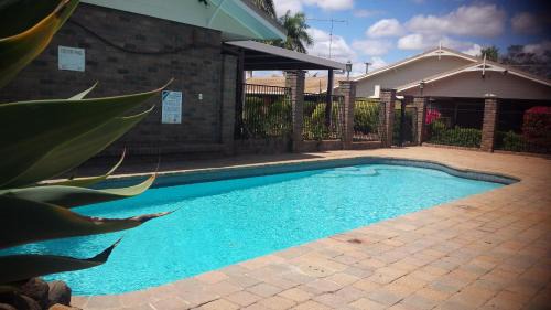 Richmond Hill Hotel | Cattleman's Rest Motor Inn