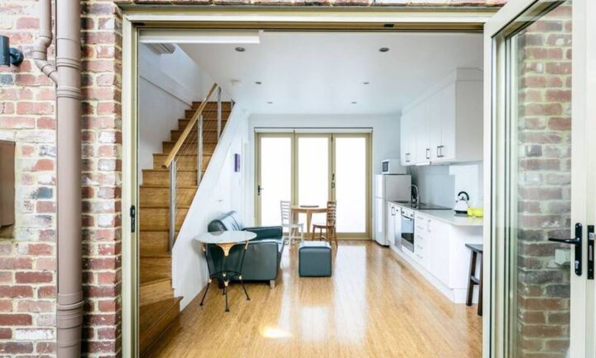 Fremantle Apartment | Central apartment with private courtyard, walk everywhere in Fremantle!