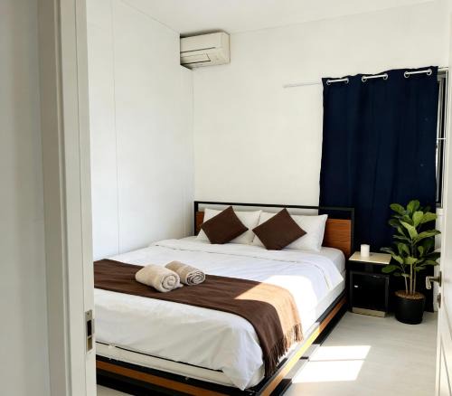Strathfield House | Central Strathfield quiet share stay
