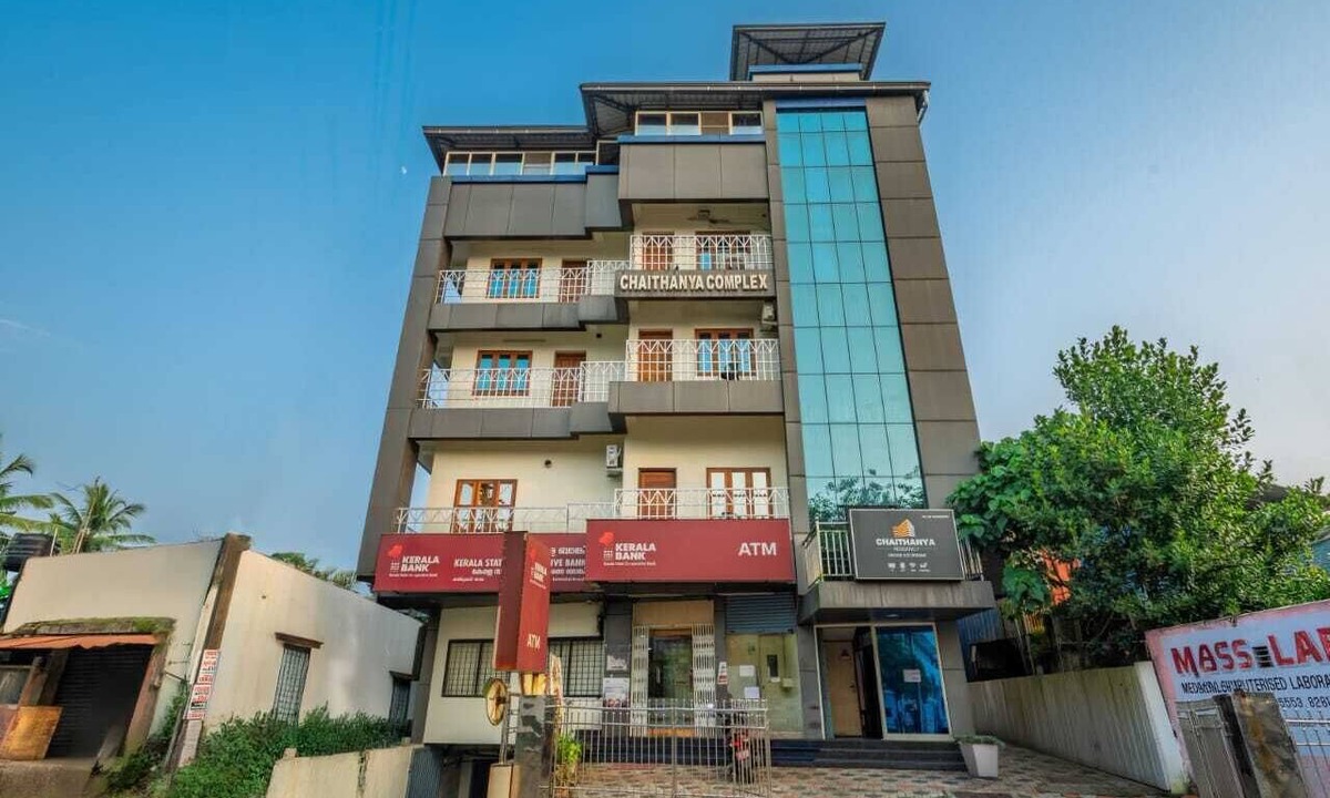 Kochi Hotel | Chaithanya Residency
