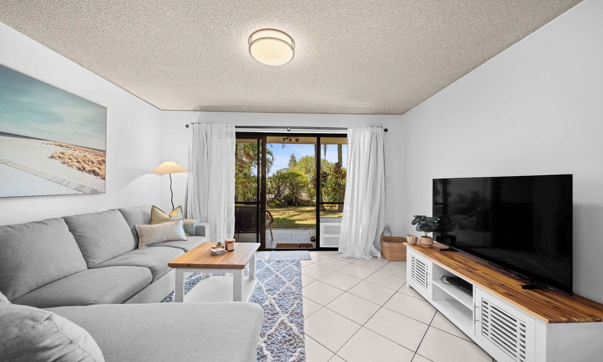 Maroochydore Apartment | Chambers River Waterfront Retreat