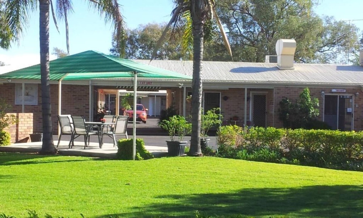 Charleville Hotel | Charleville Waltzing Matilda Motor Inn