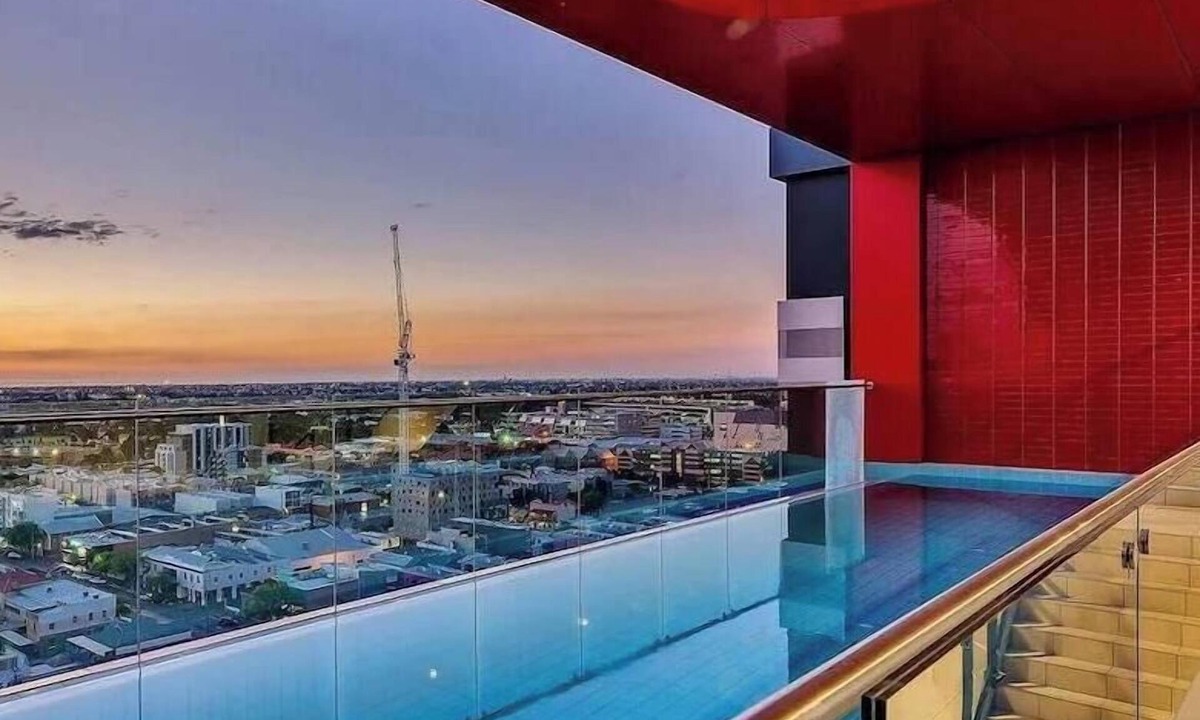 Adelaide Central Business District Apartment | Charming 2 BR Apt Chinatown Pool Gym