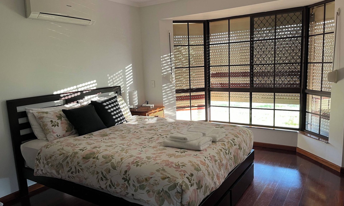 Evanston House | Charming 4BR Retreat near Gawler