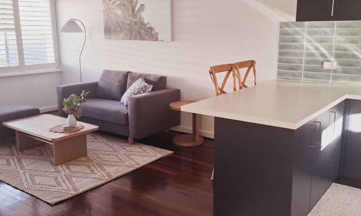 Rockingham Apartment | Charming Apt Min from Rockingham Beach