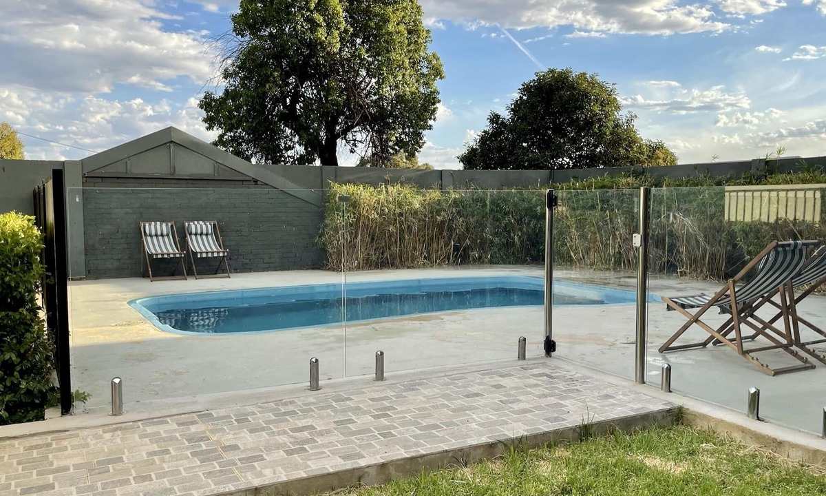 Parkes House | Charming Hamptons Style Entertainer with Pool