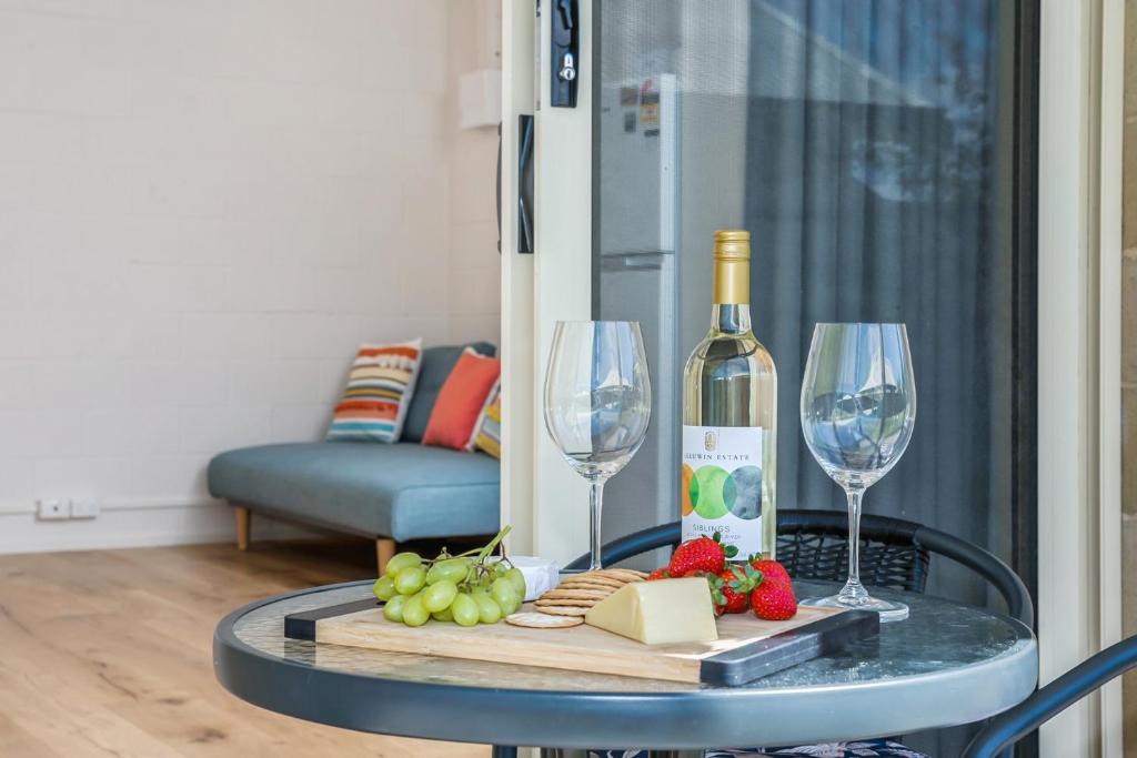 Lancelin Apartment | Chateau McNally