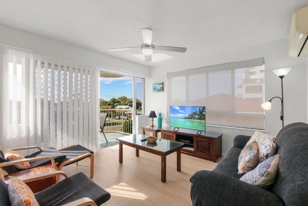 Kings Beach Apartment | Cheltenham Apartments Unit 7 40 King St
