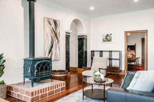 Lyndoch House | Cimicky House Lyndoch