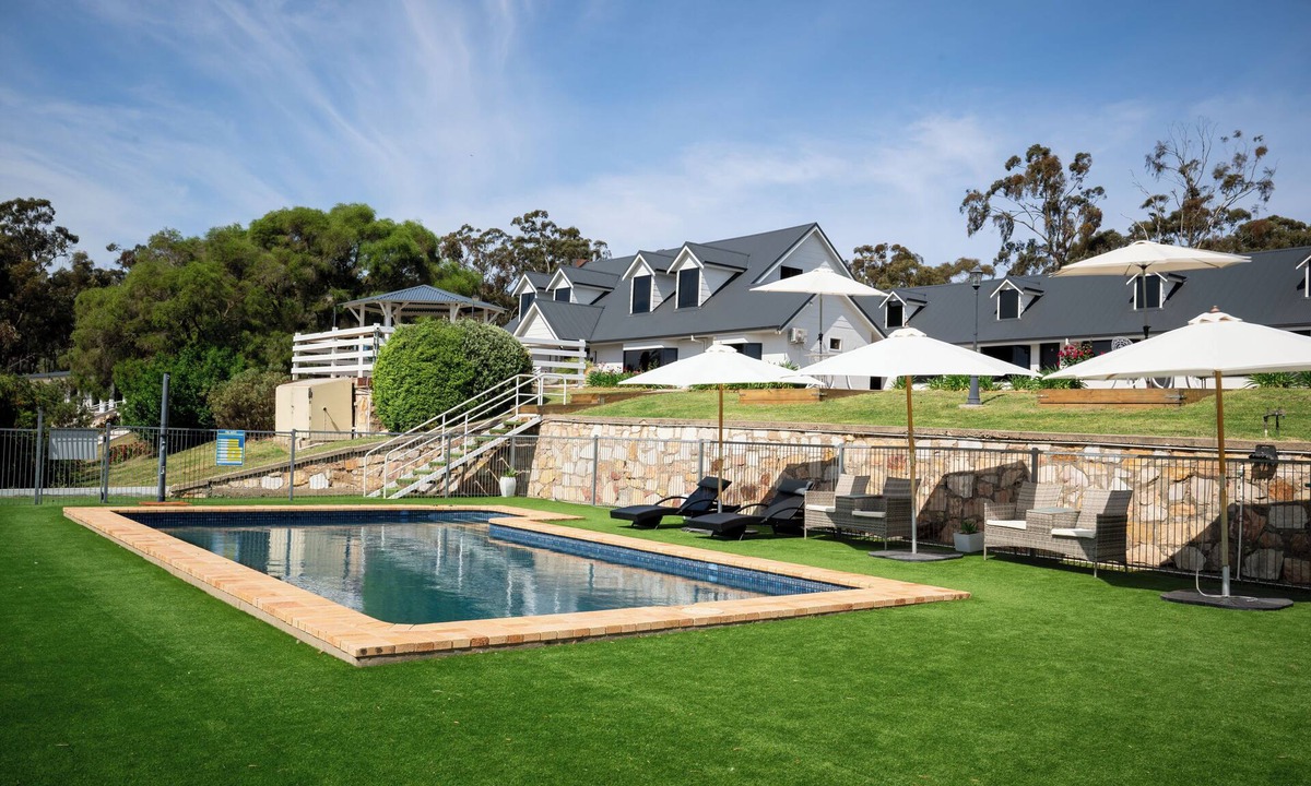 Clare Hotel | Clare Valley Motel