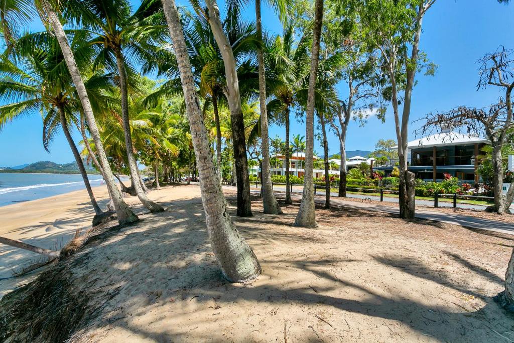 Clifton Beach House | Clifton Beach Holiday Villas