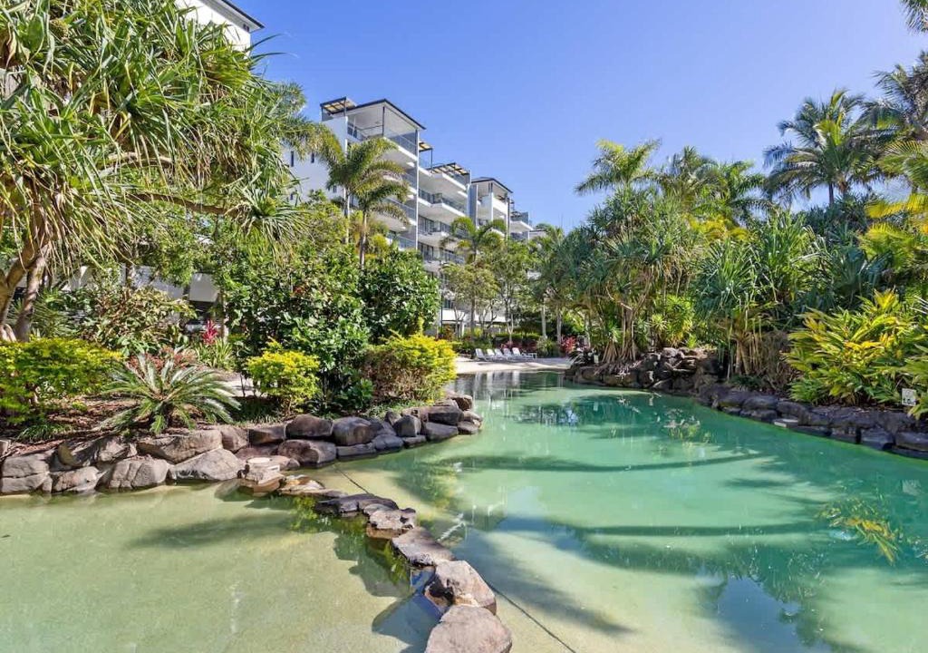 Alexandra Headland Apartment | Coastal Charmer Resort-style Living at Alex Beach