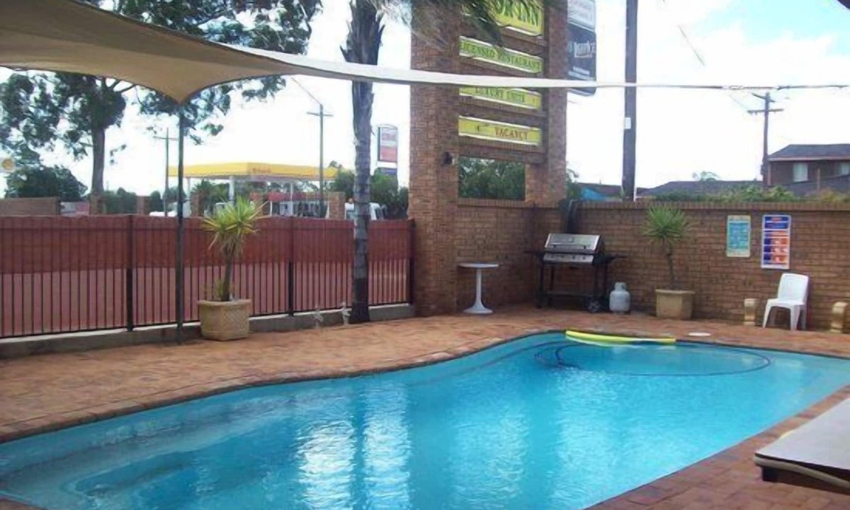 Cobar Hotel | Cobar Town and Country Motor Inn