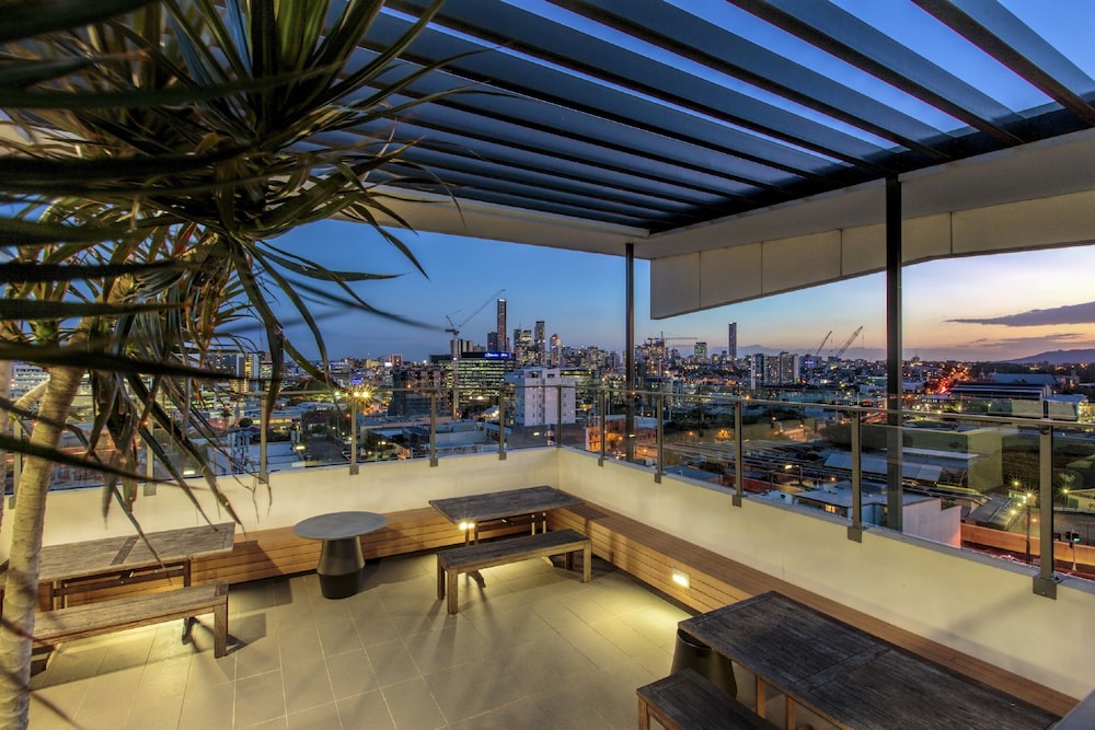 Bowen Hills Apartment | Code Apartments