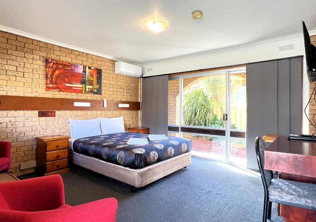 Colac Hotel | Colac Mid City Motel