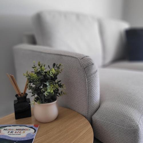 Coleambally Apartment | Coleambally Duplex Apartment