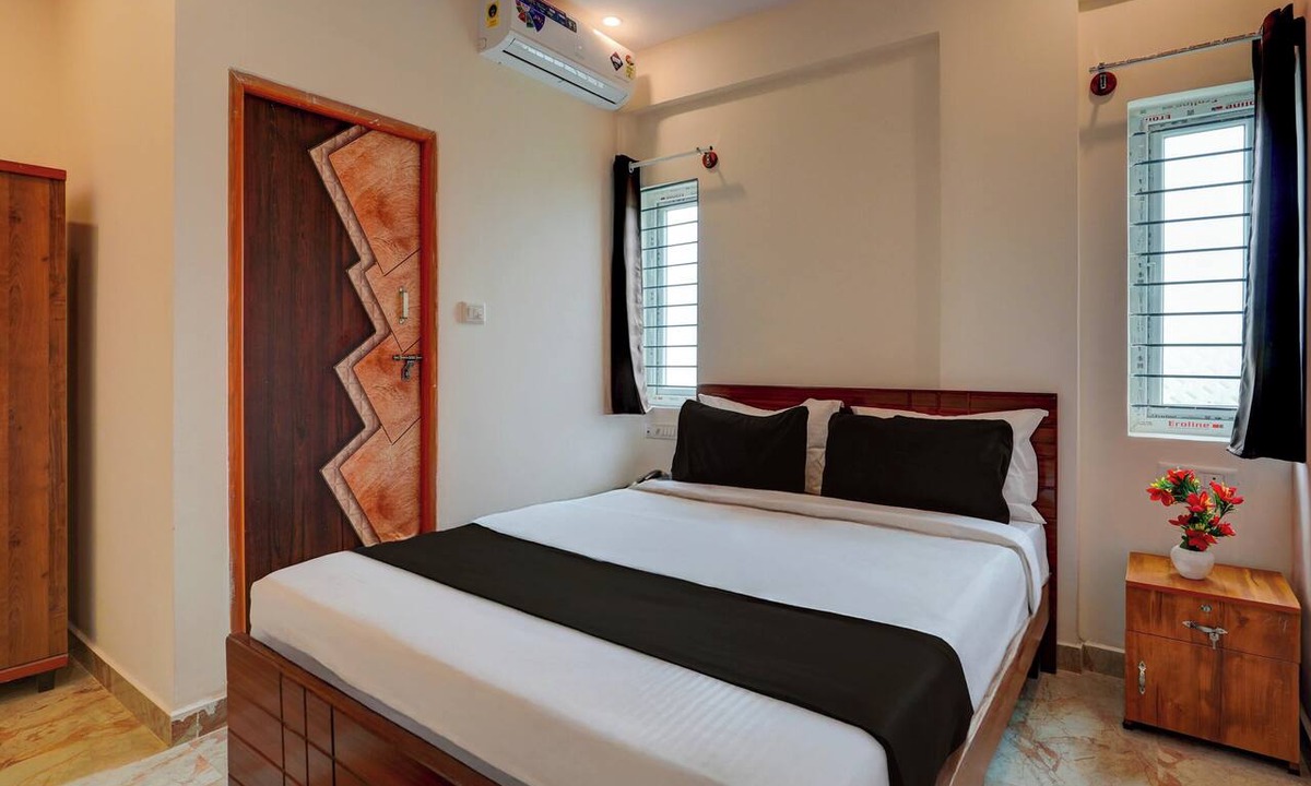 Bengaluru Hotel | Collection O Biocon Hebbagodi