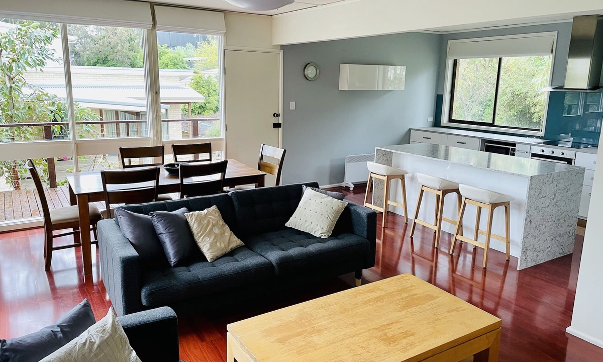 Congo House | Congo Siana Beach House -150 m walk to beach