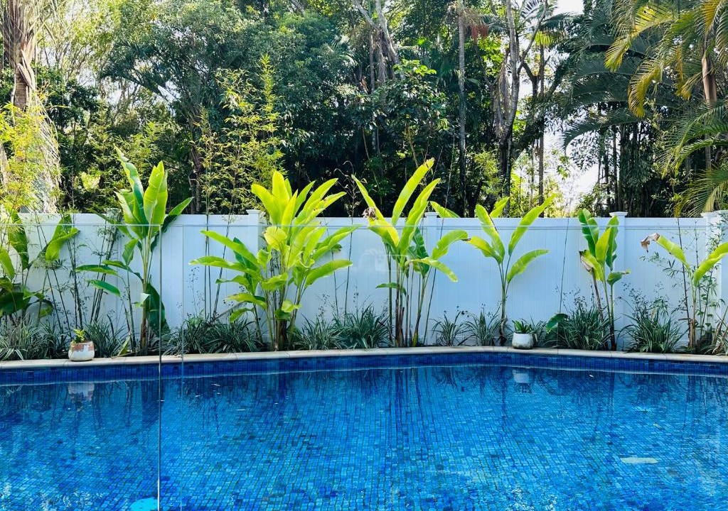 Carrara Apartment | Conifer - Your Private Resort Pool Retreat
