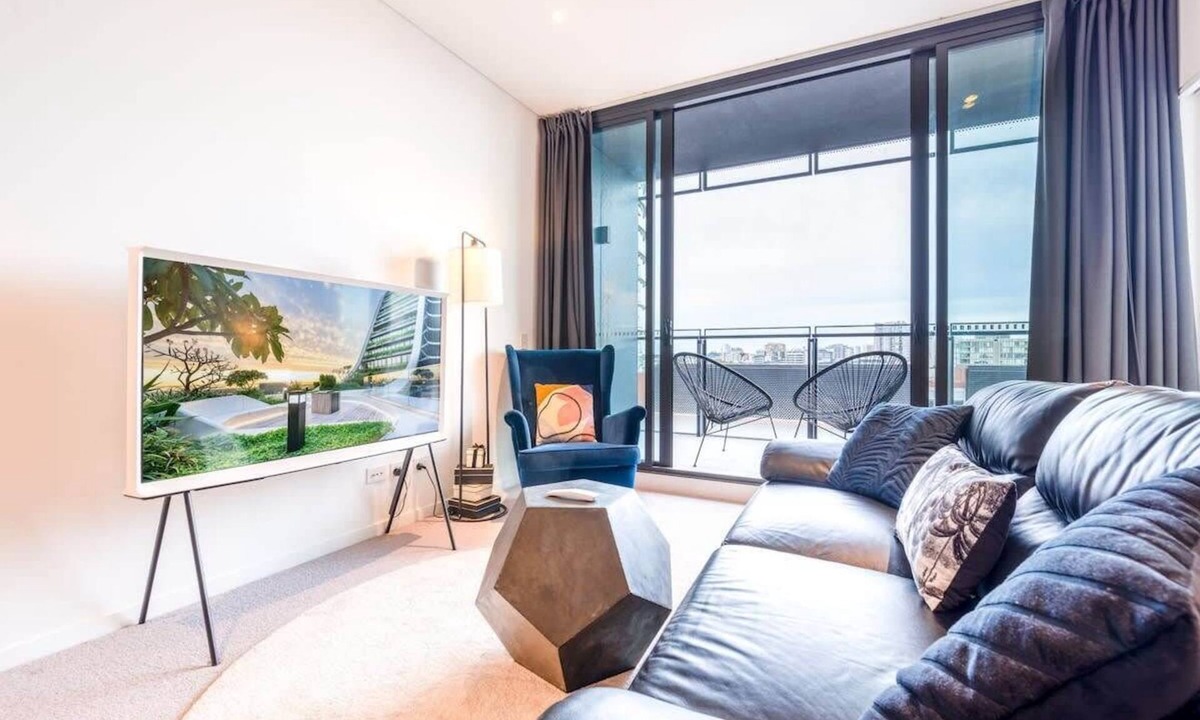 Zetland Apartment | Contemporary 2-Bed Apartment Minutes to City