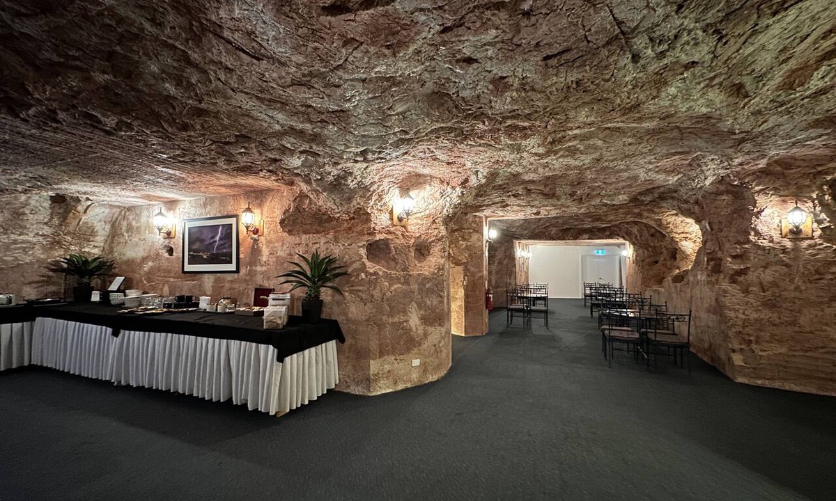 Coober Pedy Hotel | Coober Pedy Experience Motel