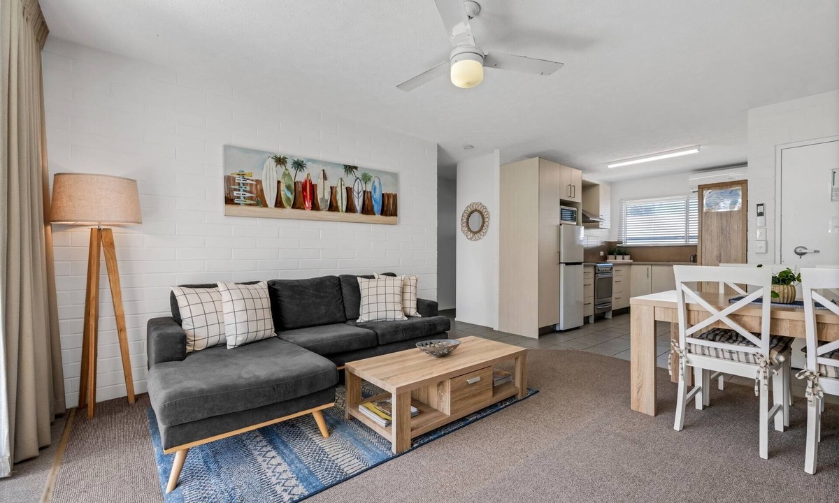 Coolum Beach Apartment | Coolum Beach 1 Bedroom Apartment Partial Ocean View @ Surf Dance