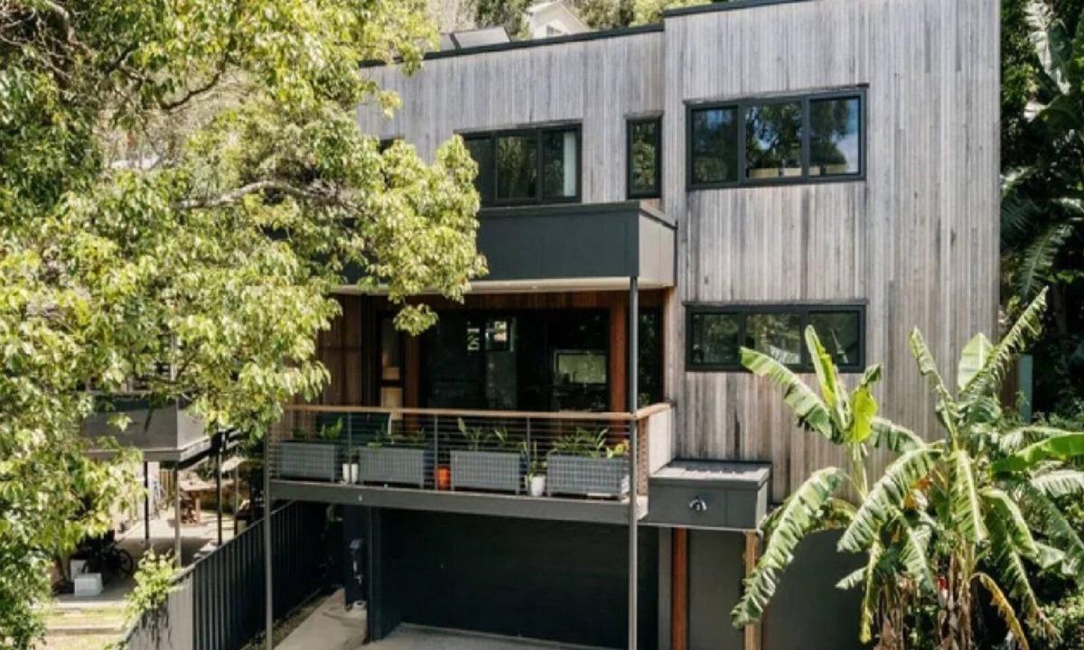 Copacabana House | Coral @ Copa - Family + Pet Friendly