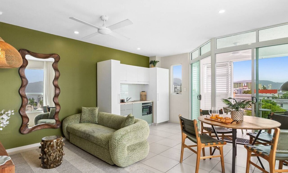Cairns North Apartment | Coralside One-Bedroom City Getaway