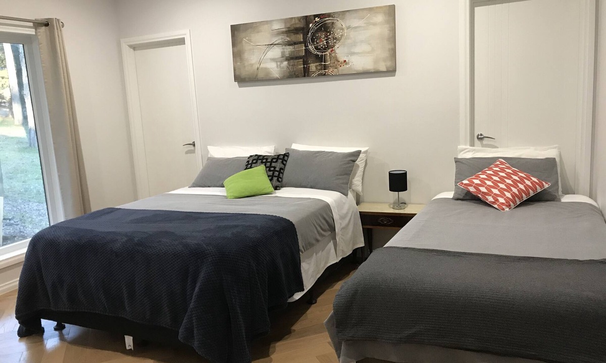 Clematis House | Cosy apartment close to Puffing Billy