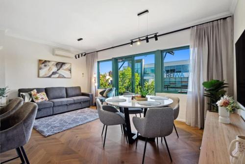 Subiaco Apartment | Cosy Apt in Subiaco with Free Parking