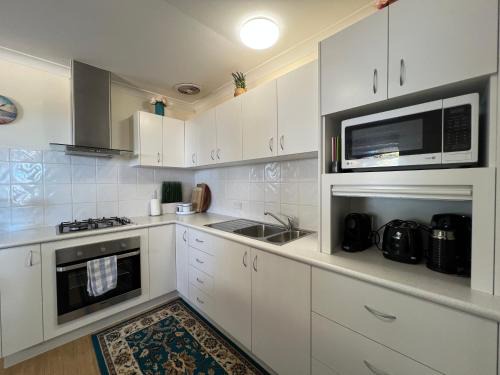 Esperance Apartment | Cosy Bayside Studio