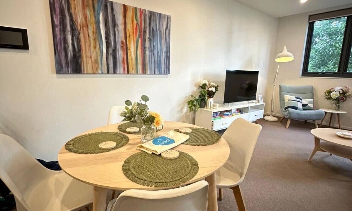 Braddon Apartment | Cosy getaway in the Heart of Braddon