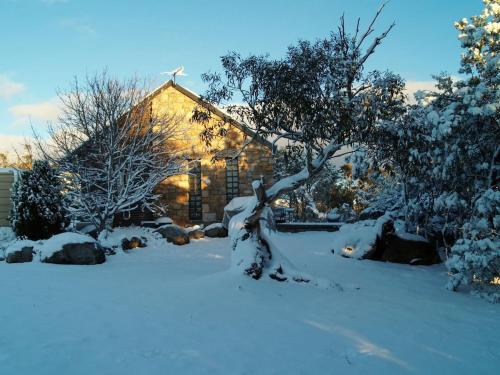 Jindabyne House | Cottage 6 Touchdown Cottages