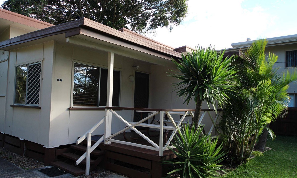 Tweed Heads South House | Cottage by the River