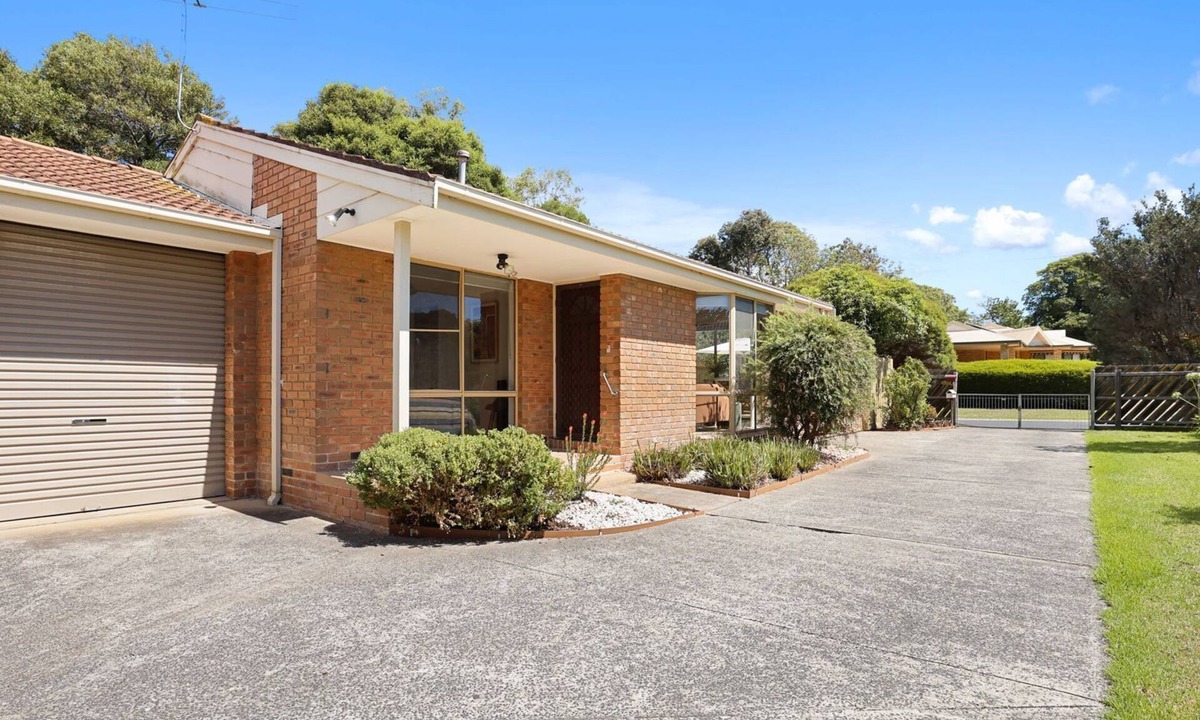 Cowes House | Cowes Monash Hideaway