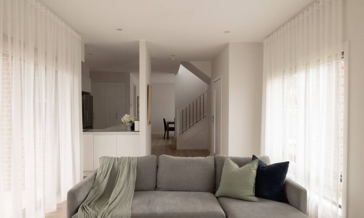 Noble Park House | Cozy Modern Hideaway | Noble Park