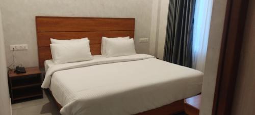 Madurai Hotel | CR RIVERA