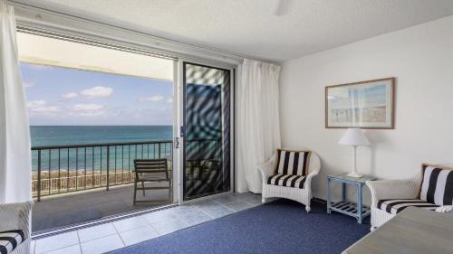 Uleybury House | Craigmore On The Beach Unit 11
