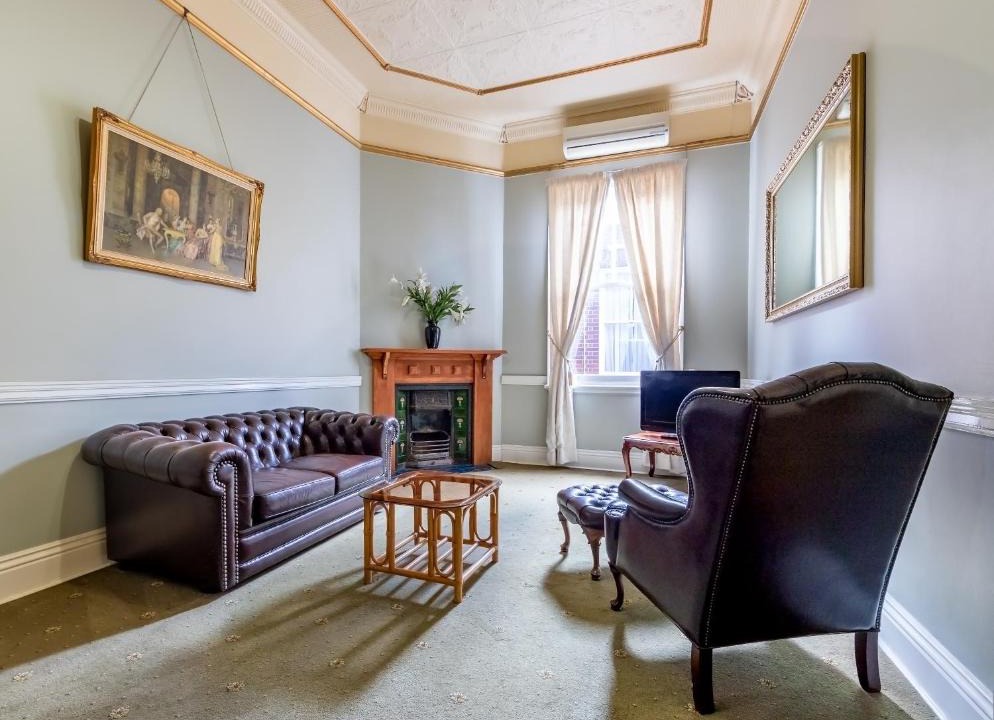 Warwick Hotel | Criterion Warwick Hotel