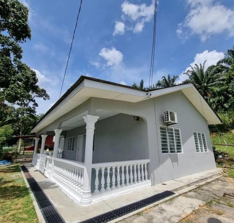 Rembau District House | D'beeba Homestay