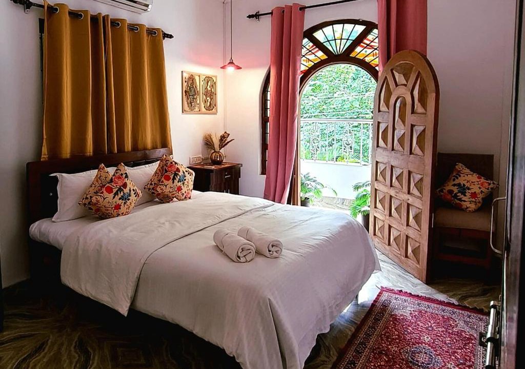 Vagator Apartment | Daffodil Room no 2
