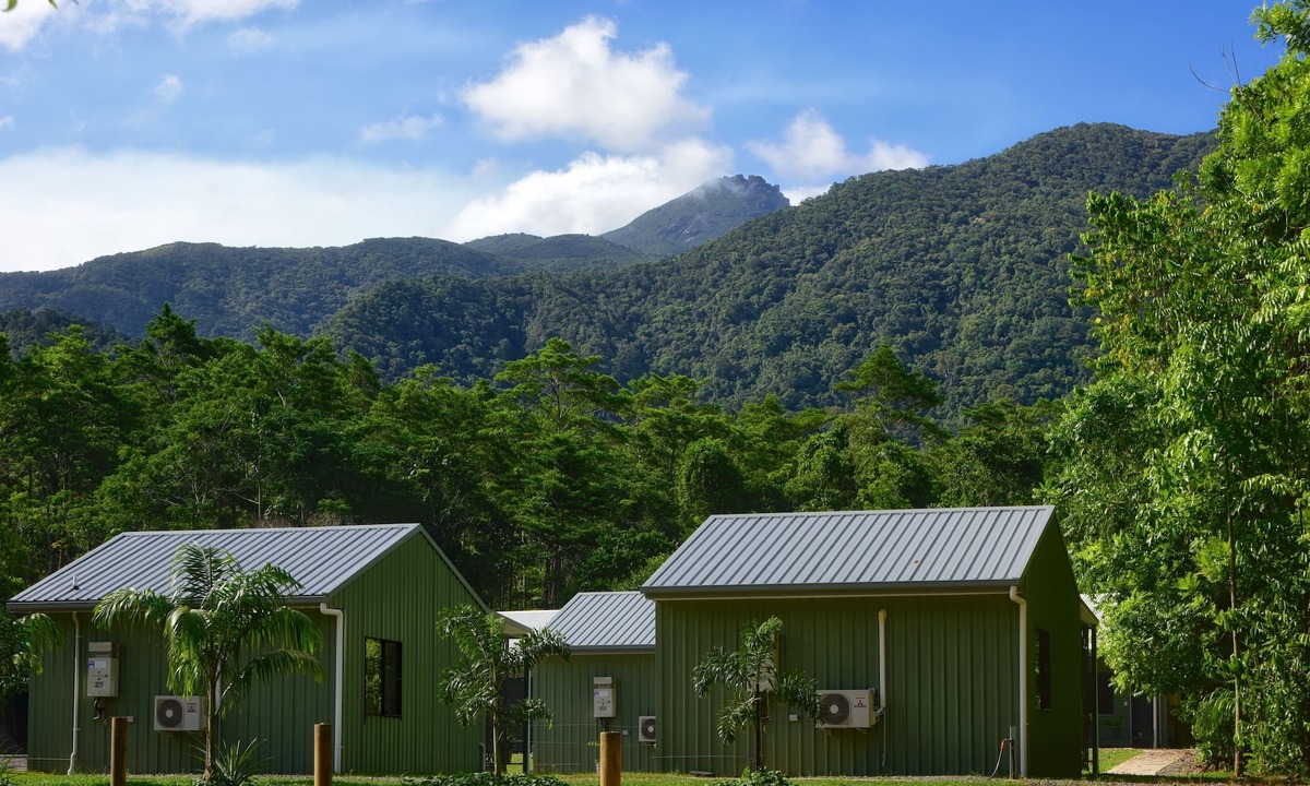 Diwan Hotel | Daintree Peaks ECO Stays