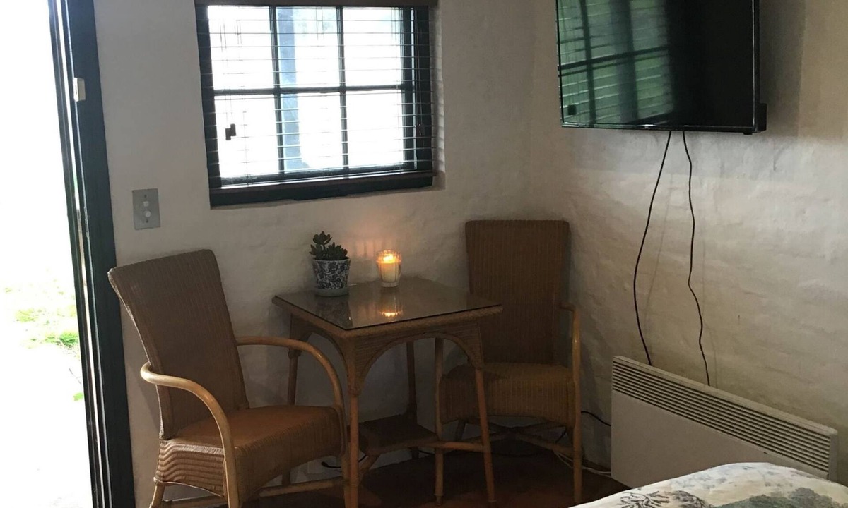 Brewongle Cottage | Dairy Cottage @ Westham