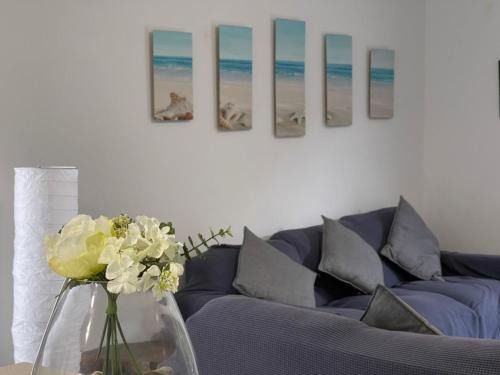 Dakabin House | Dakabin Comfort Cozy Townhouse Ideal for Families