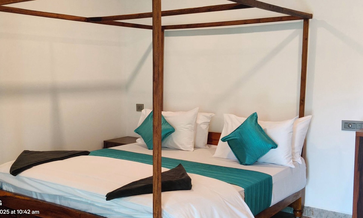 Agonda Hotel | De Orchid Resort
