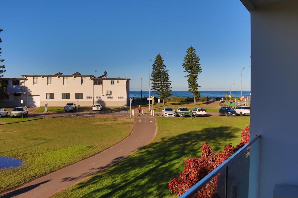Dee Why Apartment | Dee Why Beach - Surfrider Studio 8