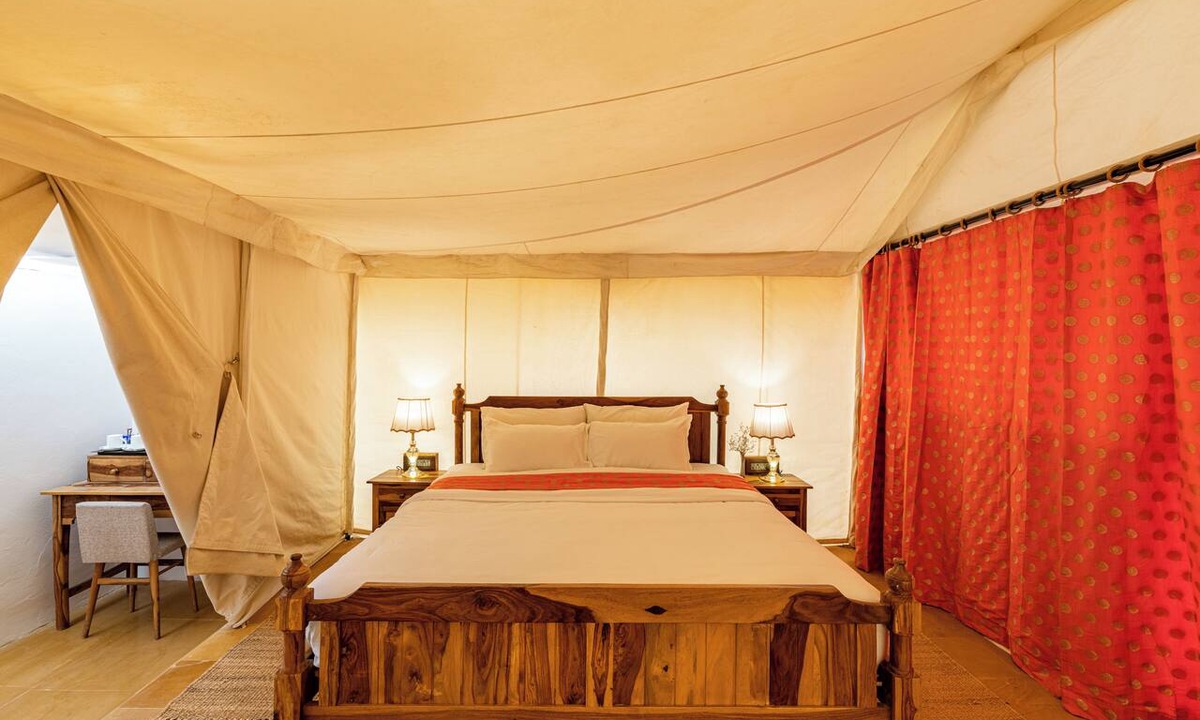 Khuri Hotel | Desert View Resort